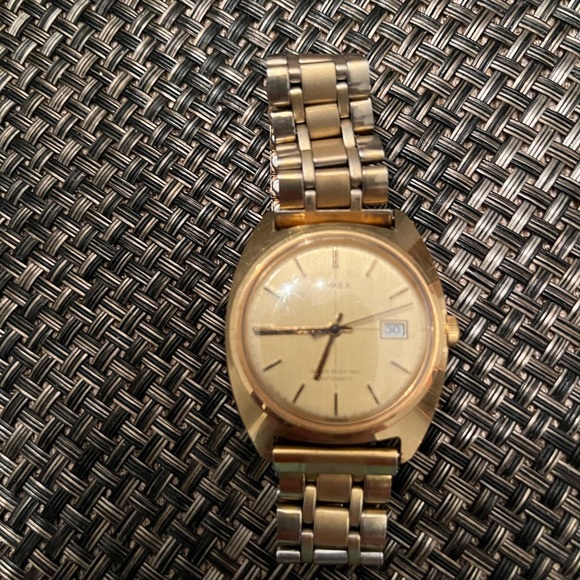 Timex Accessories Vintage Timex Men Gold Tone Automatic Watch